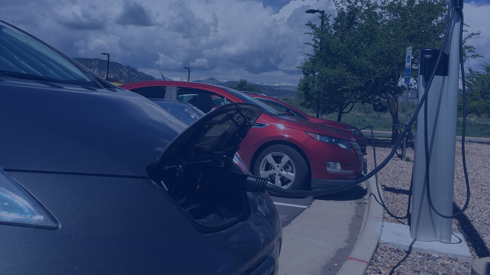 <h4>Electric transportation</h4> <h5>Electric vehicles that run on clean energy are essential to reducing the use of fossil fuels for moving people to, from and around college campuses. <a href="https://environmentamerica.org/energy-101/electric-transportation"><u>Learn more.</u></a></h5> <em>Staff</em>