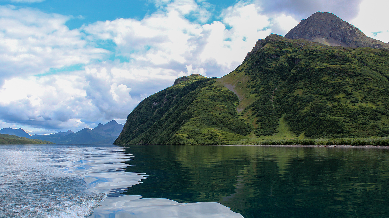 10 Reasons Why Bristol Bay Deserves Protection   AK Bristol Bay Liveyourlife Via Shutterstock 1082789213 